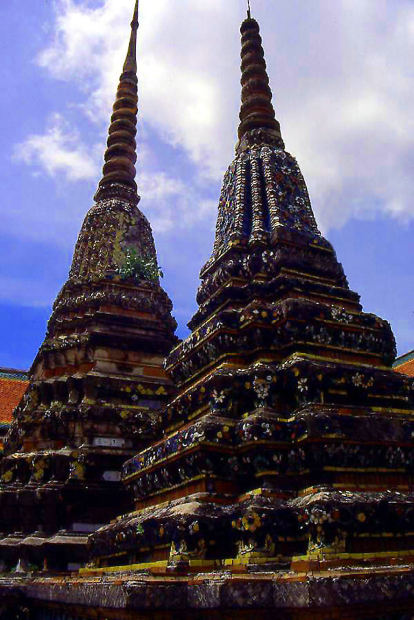 "Bless Residence Bangkok"