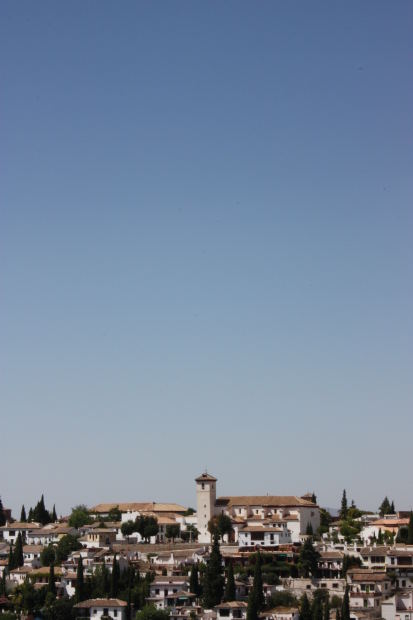 file000811645110.jpg