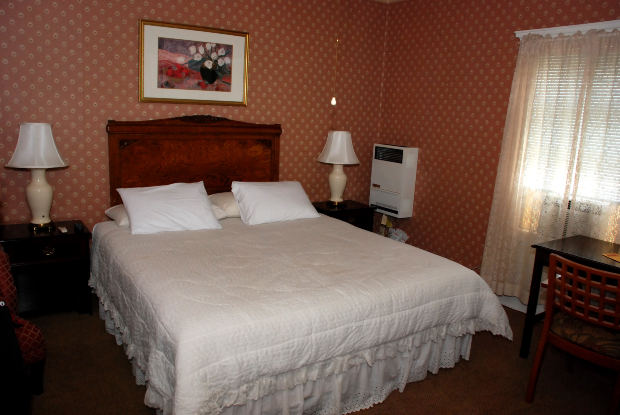 "Grand Tower Inn Sathorn Hotel"