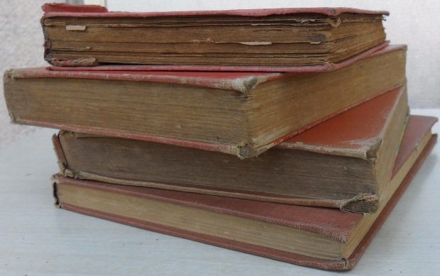 "crypto trading chart pattern books"